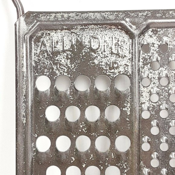 All In One Flat Cheese Grater Shredder Slicer Vintage Farmhouse Kitchen Tool - Picture 2 of 6